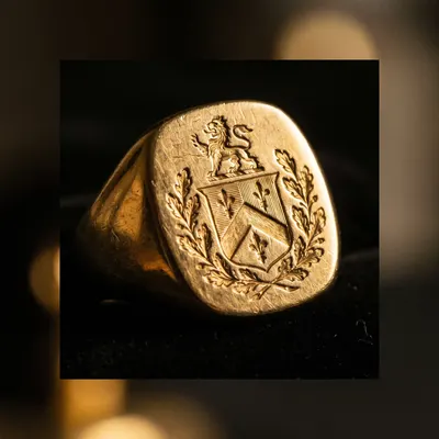 18ct signet ring
